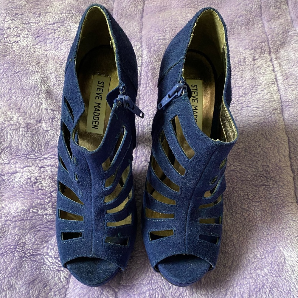 Steve Madden Blue Suede Heels